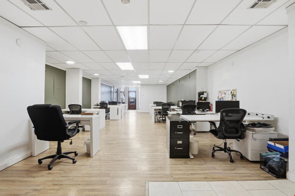Exceptional 1,280SF Commercial Space for Sale in Amesbury, MA
