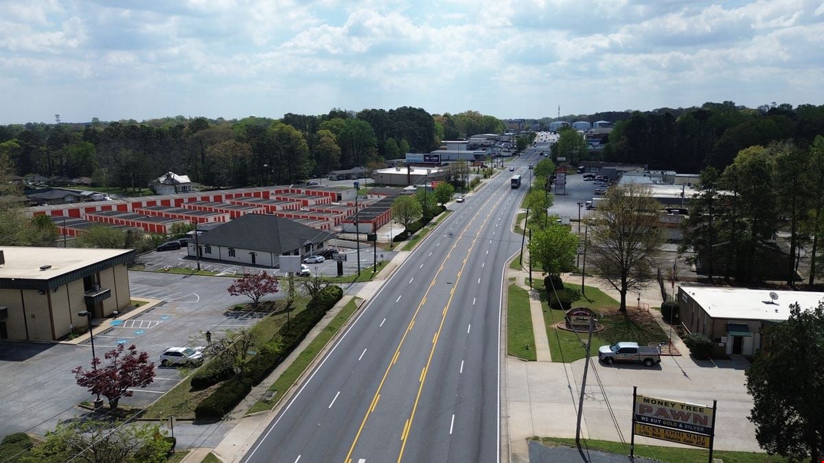 Forest Park Multi-Tenant Retail - 25,000 VPD