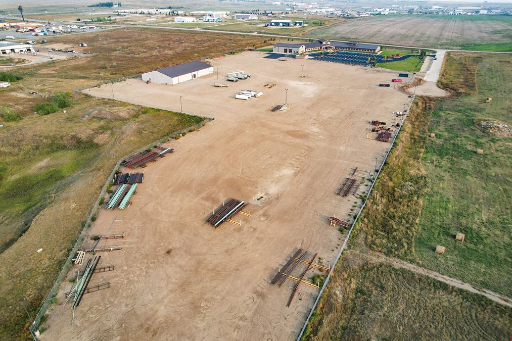 ±17,000 SF Office Space & Yard | Williston ND