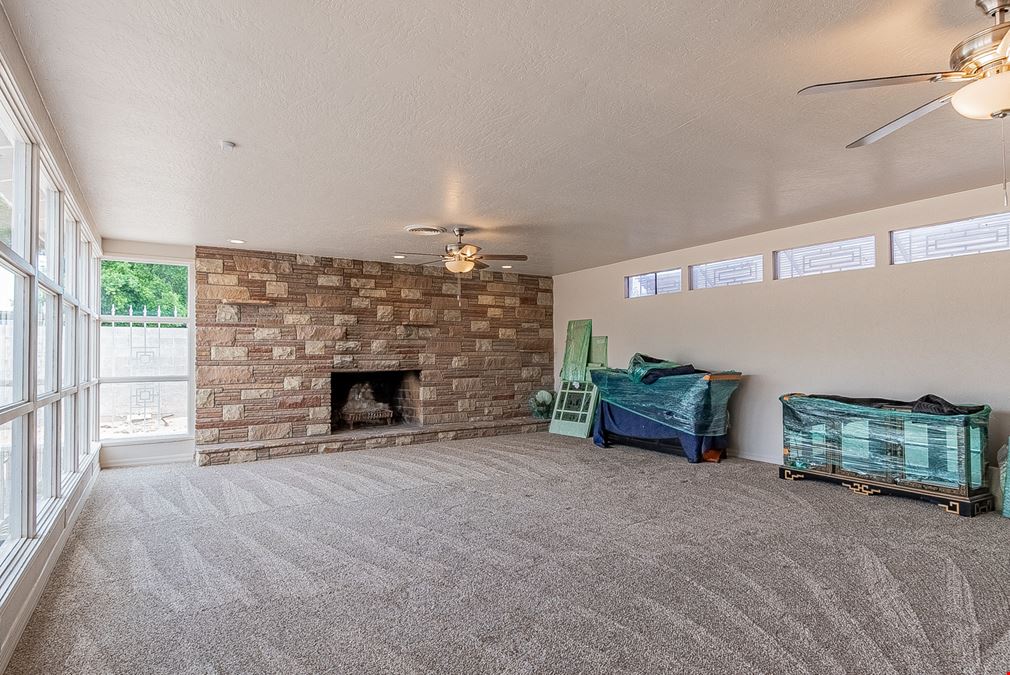 1525 S 9th Ave