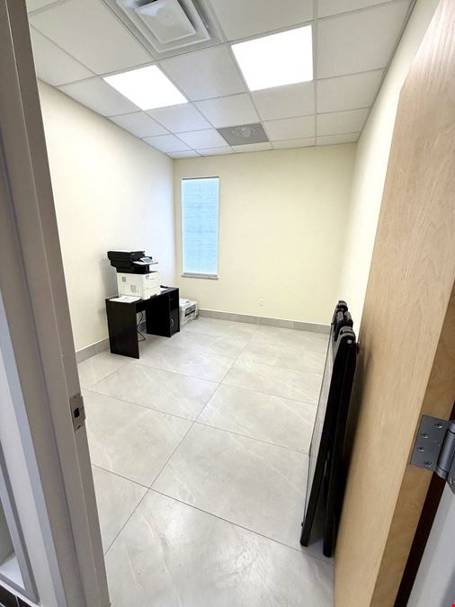 1300 City View Ctr