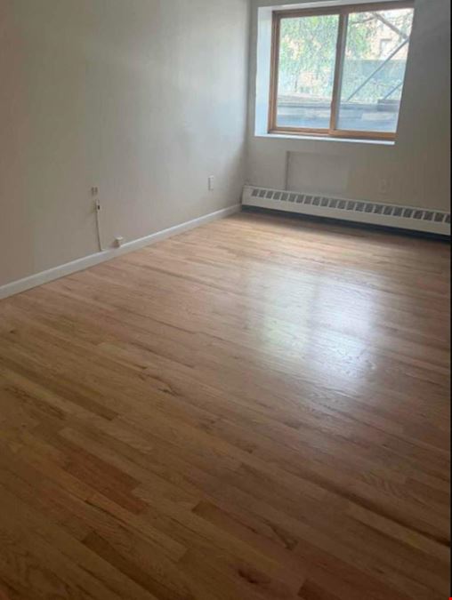 Fully Renovated 118-82 Metropolitan Avenue Kew Gardens Office Medical Retail Mixed Use