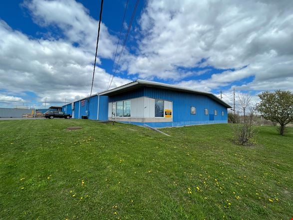 Preview of Industrial space for Rent at 3950 Broadway