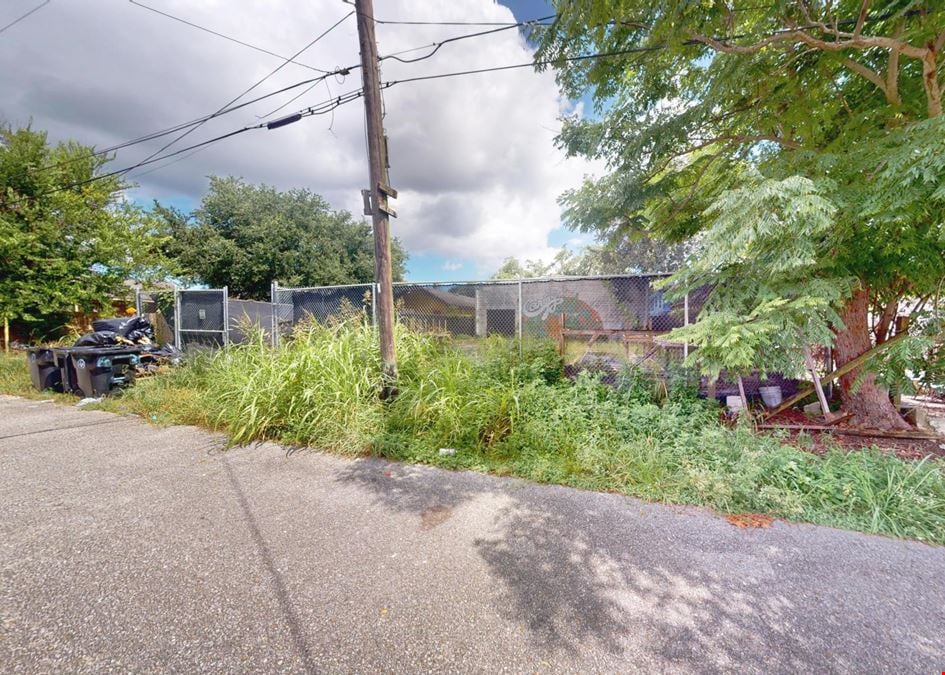 6030 St Claude Ave