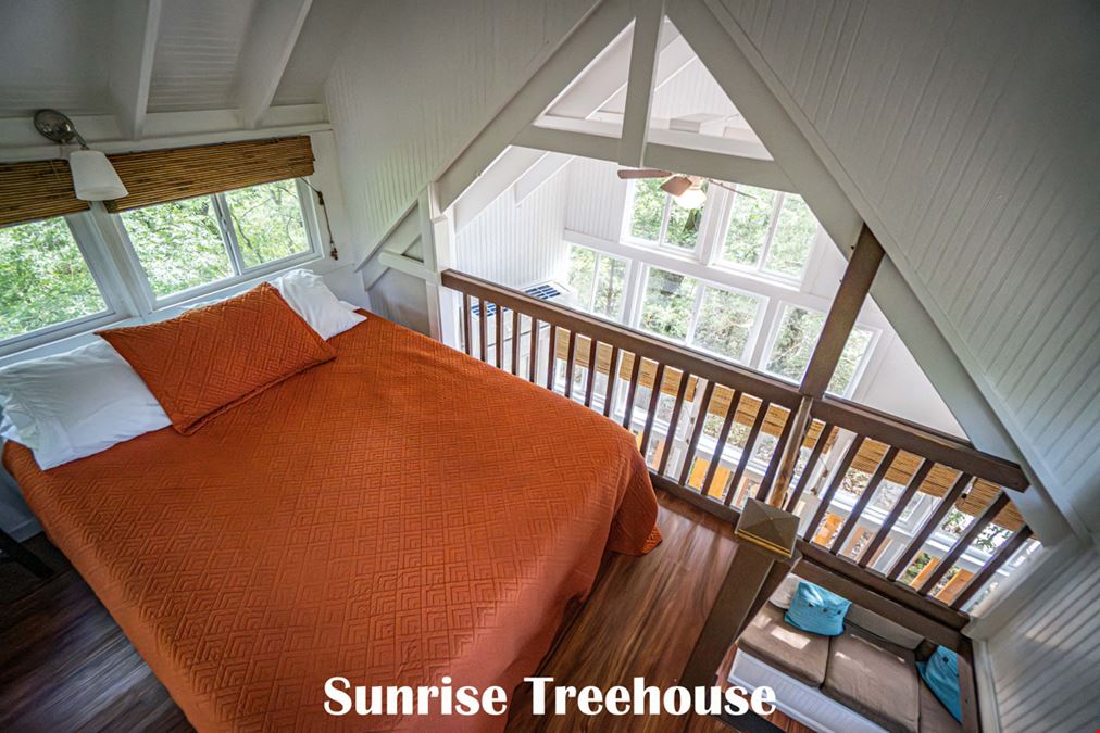 The Cottage Treehouses B&B