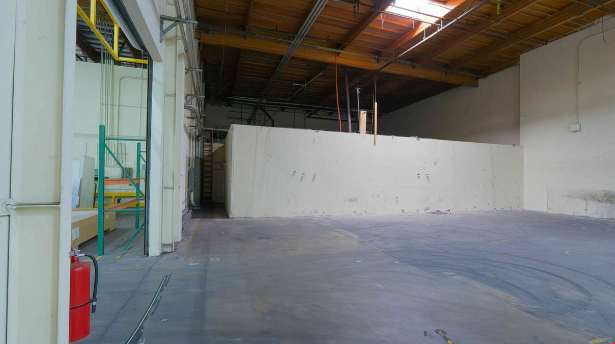 La Palma Distribution Center