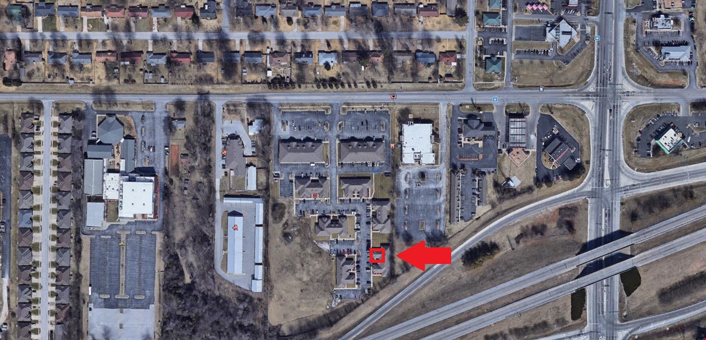 1,037' Class A Office For Lease near Republic & Campbell