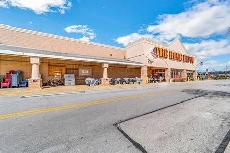 Preview of commercial space at East Lancaster Avenue