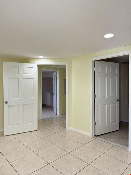 4,691 +/- SQFT FREESTANDING office space