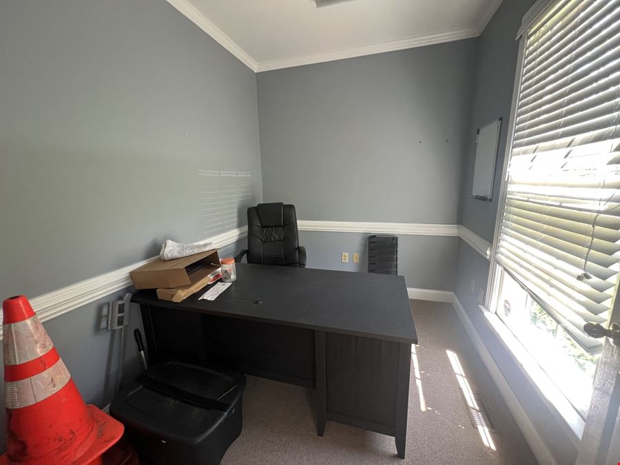 6516 Dental Ln
