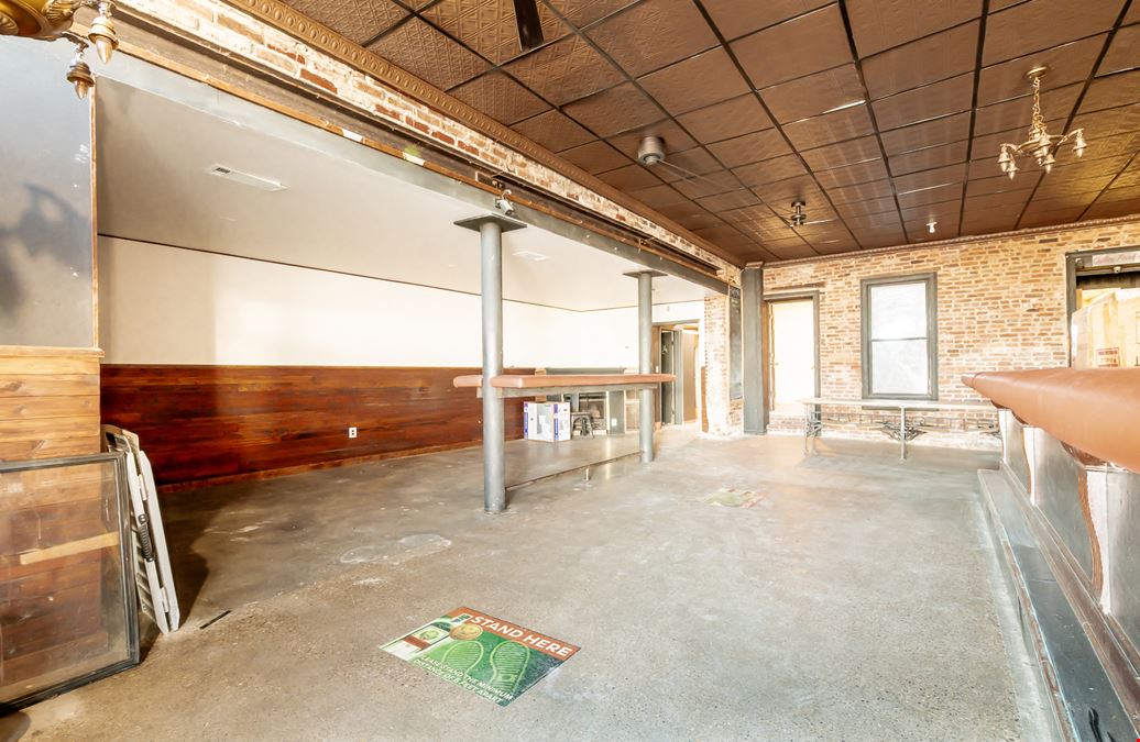 Restaurant / Bar / Event Venue at the Gateway to NuLu