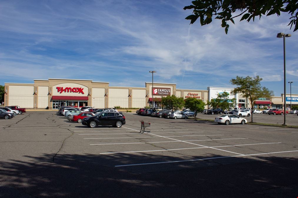 Heights Plaza For Lease