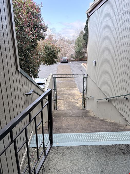 950 Southeast Uglow Avenue