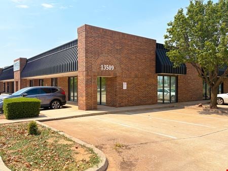 Preview of Office space for Sale at 13509 N Meridian Ave Suite 2