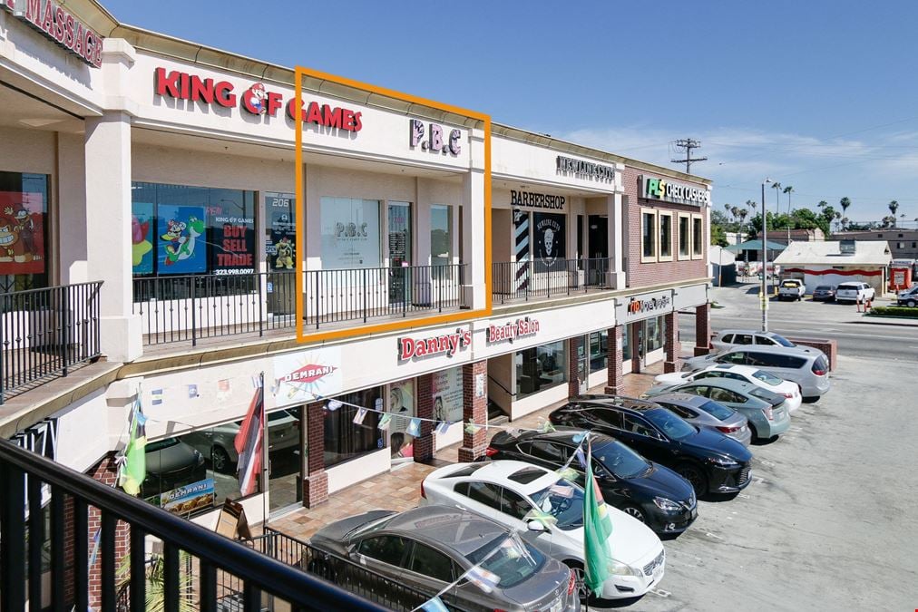 RETAIL/CREATIVE OFFICE AVAILABLE | Venice + Western