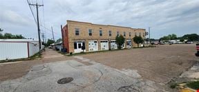 401 E Commerce St