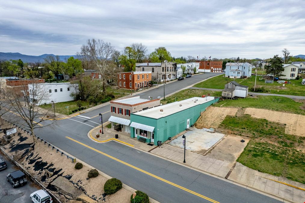 INVESTMENT OPPORTUNITY | OCCUPIED MIXED-USE BUILDINGS + 0.51 ACRES