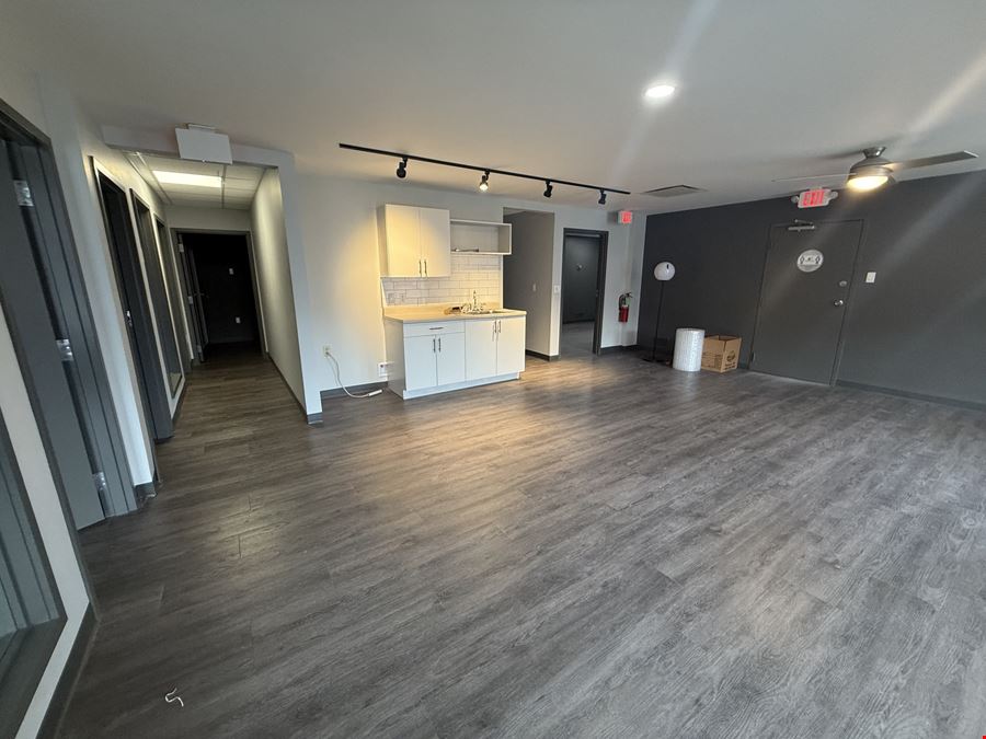 3347 Forbes Ave