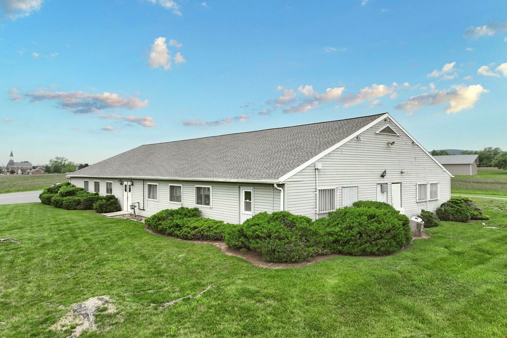 Flex Buildings & Exterior Storage for Lease
