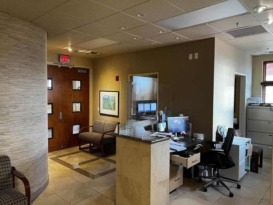 Suite 200 - Rancho Mirage Professional Plaza