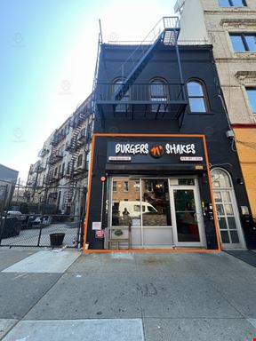 550 SF | 264 Bleecker Street | Turn-Key Restaurant with Glass Frontage for Lease