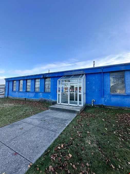 119 Vanderhoof Avenue