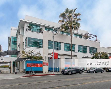 Preview of commercial space at 421 North Beverly Drive