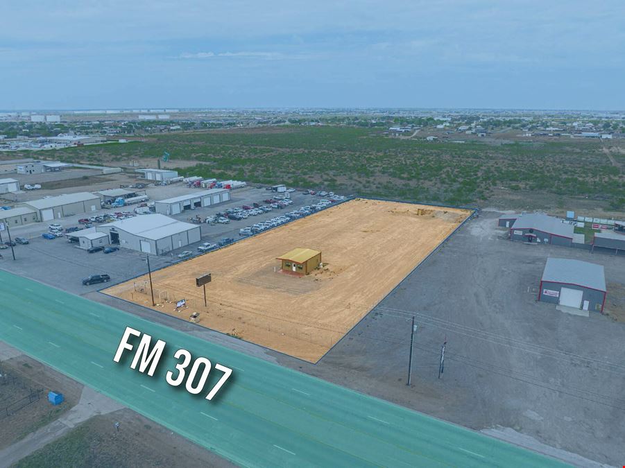 Commercial Site Near Tractor Supply on FM 307