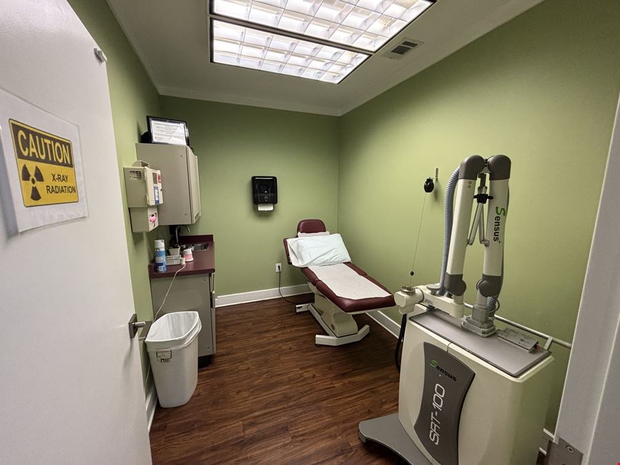 Medical Office Space For Lease | ±3,000-10,000 SF