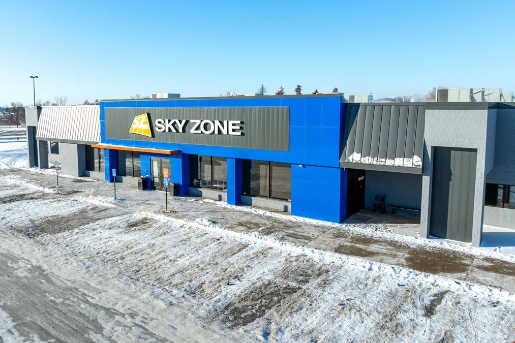 Sky Zone Trampoline Park | Blaine, MN