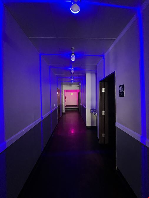 3181 W Alameda Ave