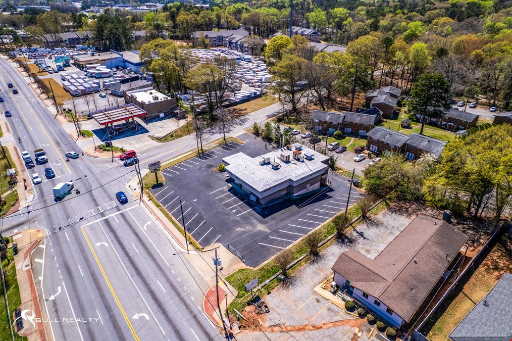 Freestanding Retail Building on Candler Road | ± 6,000 SF