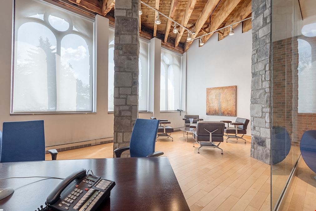 329, de la Commune, Montréal