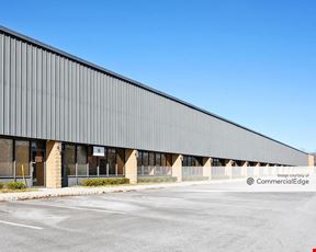 Forsgate Corporate Center - 181 Herrod Blvd