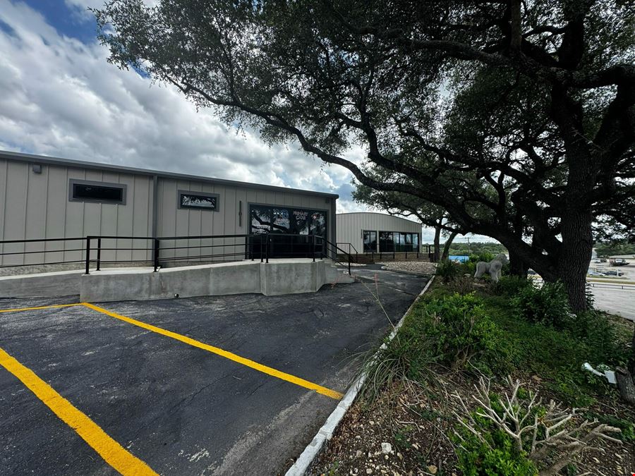 111 Plaza | Medical & Professional Office | HWY 281 Frontage | Bulverde, TX