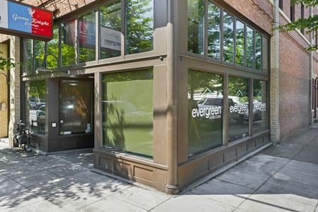 Preview of Retail space for Rent at 3041 N Williams Ave 