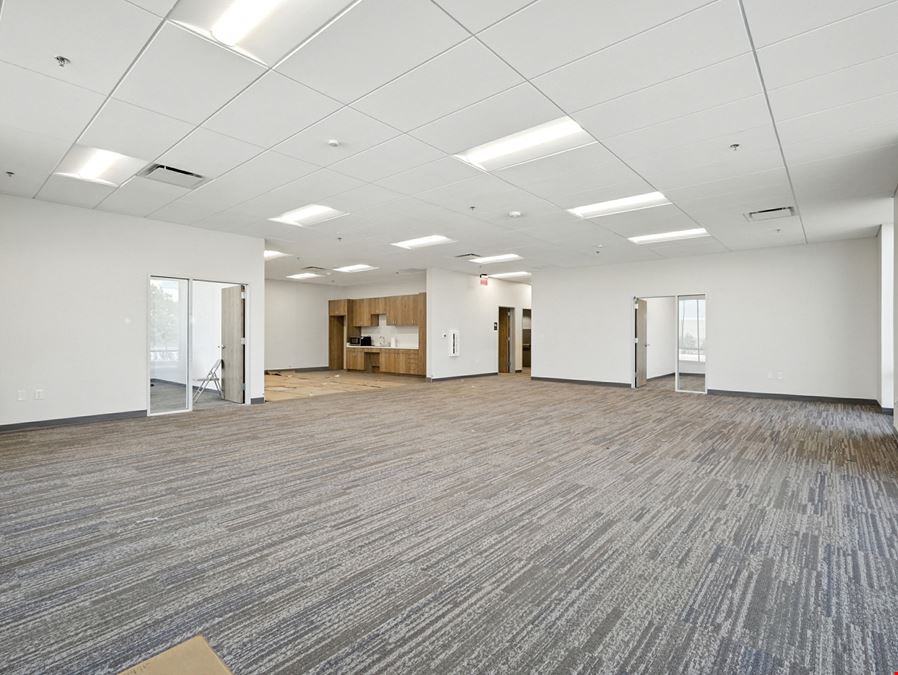 Lakeside Business Center II