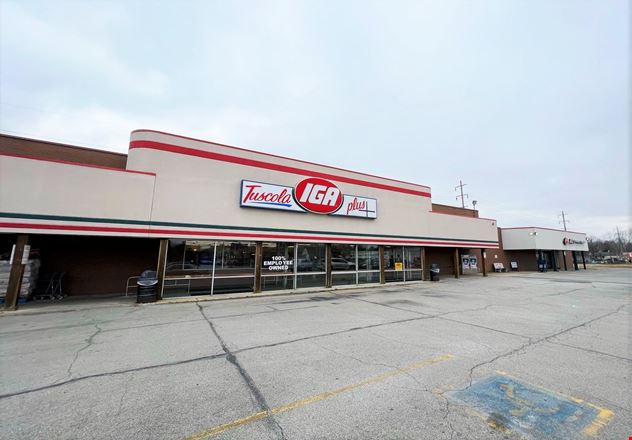 Preview of Retail space for Rent at 605 E Southline Rd