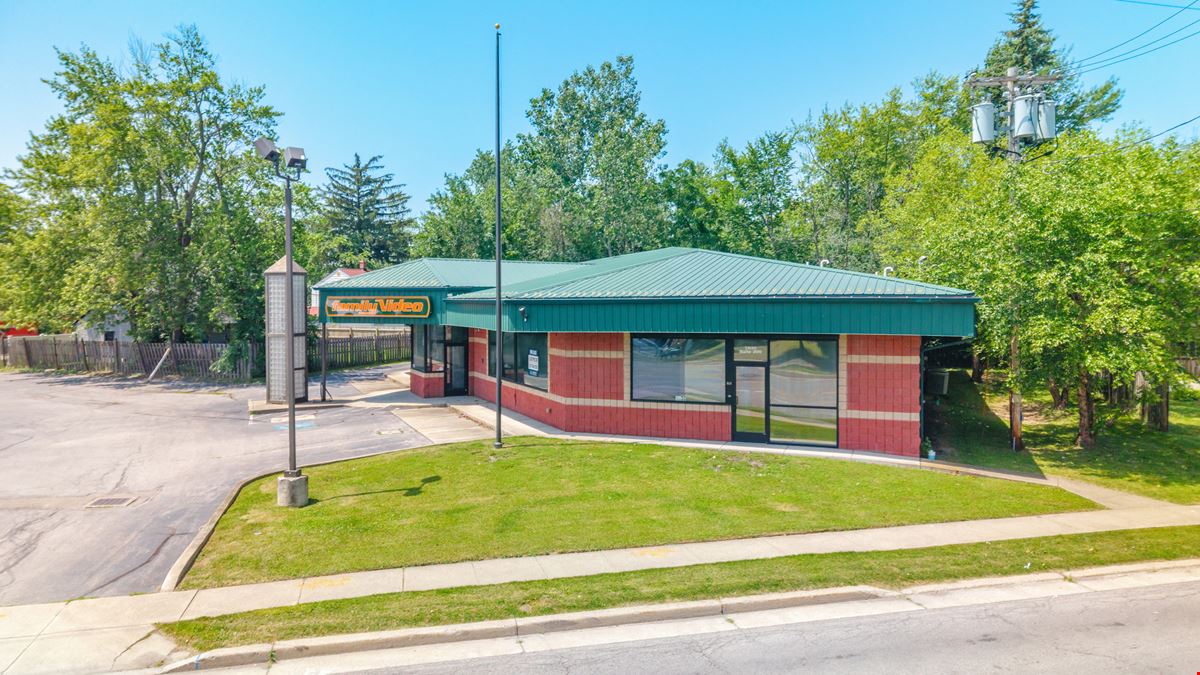1630 Eggert Rd.