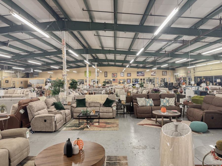 30k SF Retail For Sale 