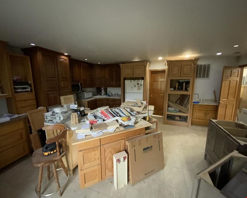 1174 Mason Cir