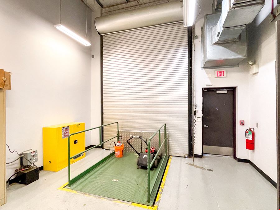 Highly Secure, 100% Climate Controlled Office Warehouse