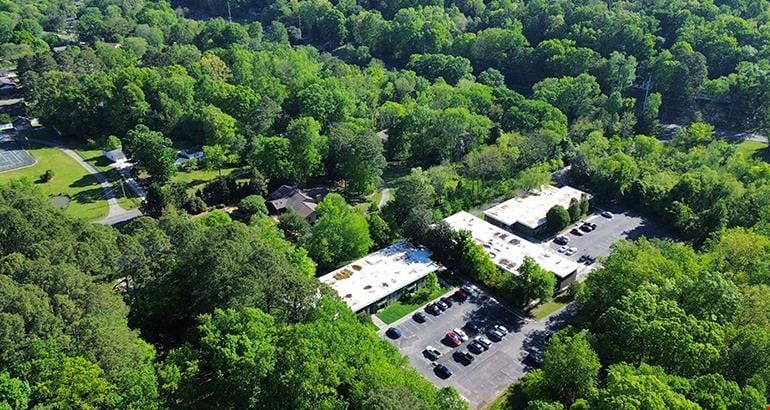 Raintree & Emeralds Apartments