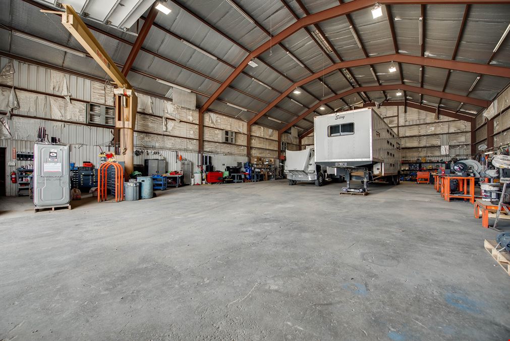 Industrial Yard & Warehouse Near TX-349 & I-20