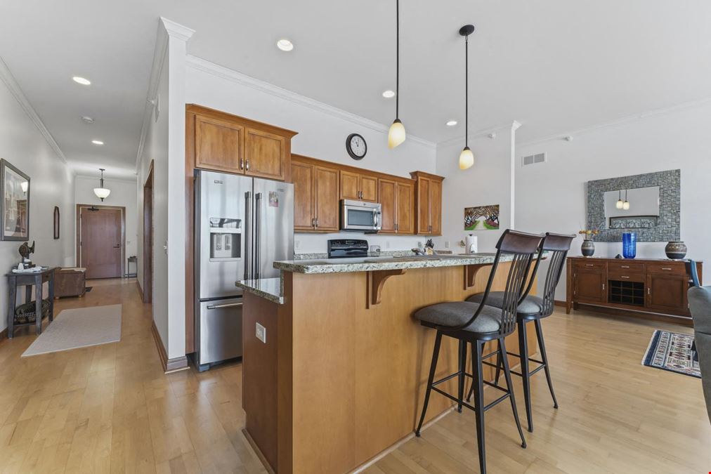 Luxury River View Living at Eagles Landing