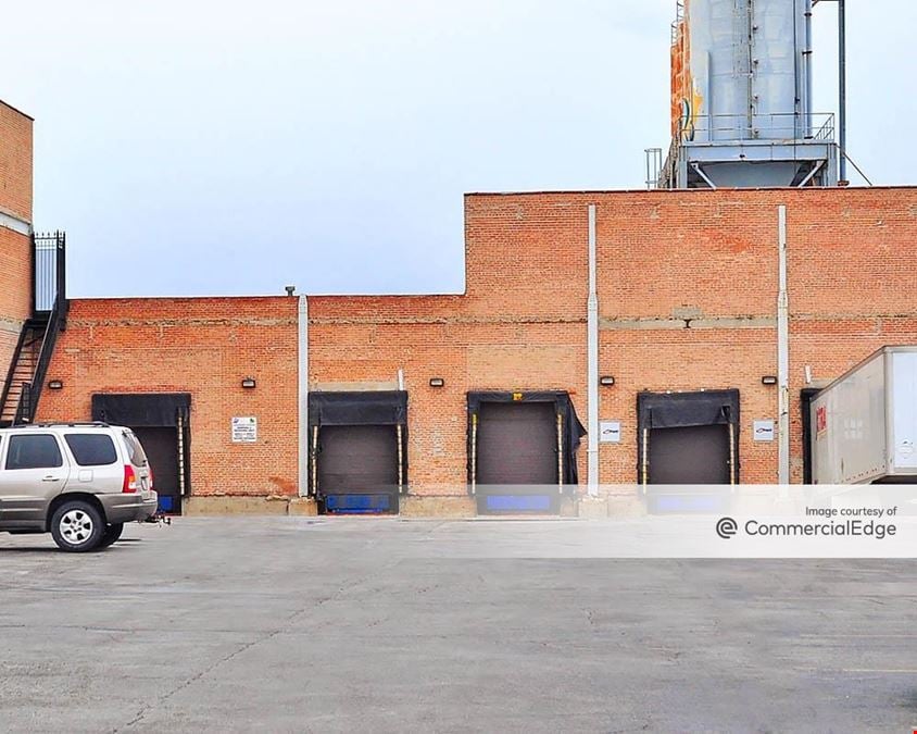Crawford Industrial Park - 4532 South Kolin Avenue