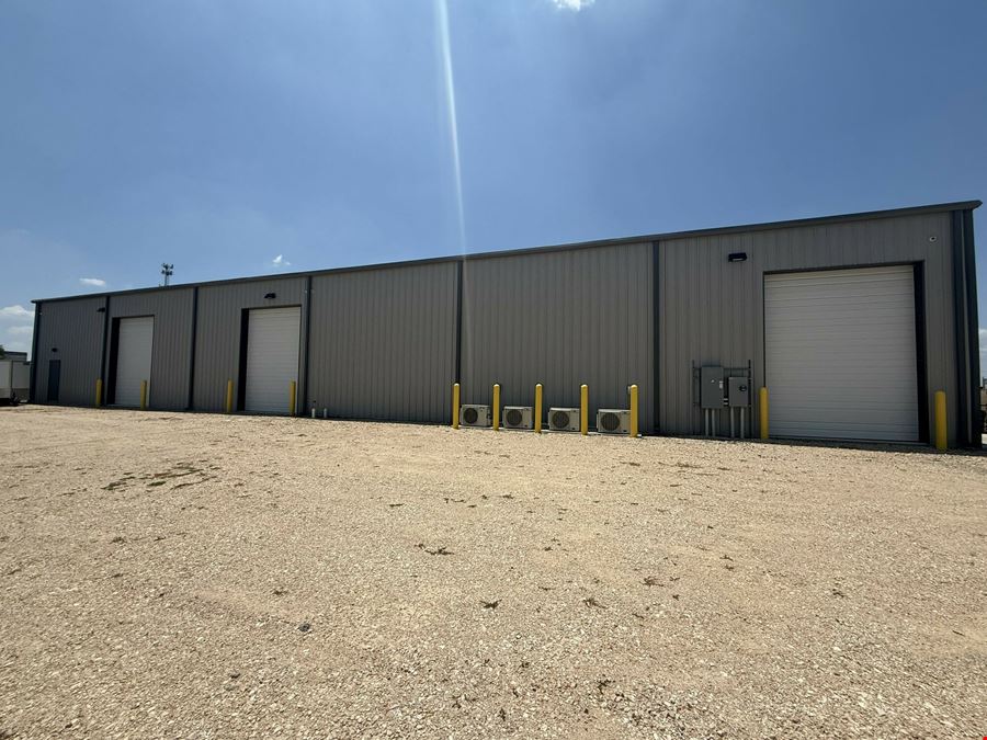 801 County Road 118