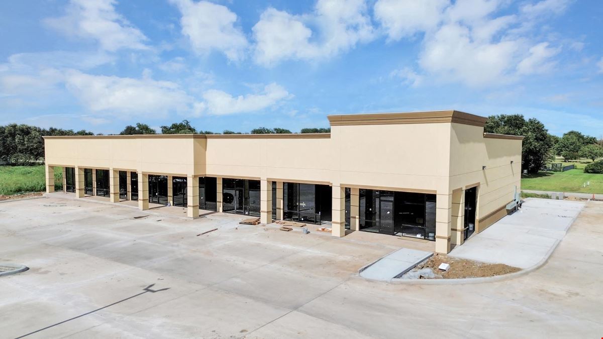 PRE-LEASING INCENTIVES! Plaza at FM 723
