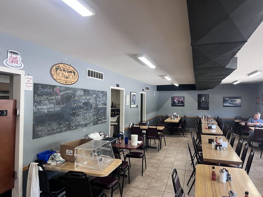 10691 W Grand River