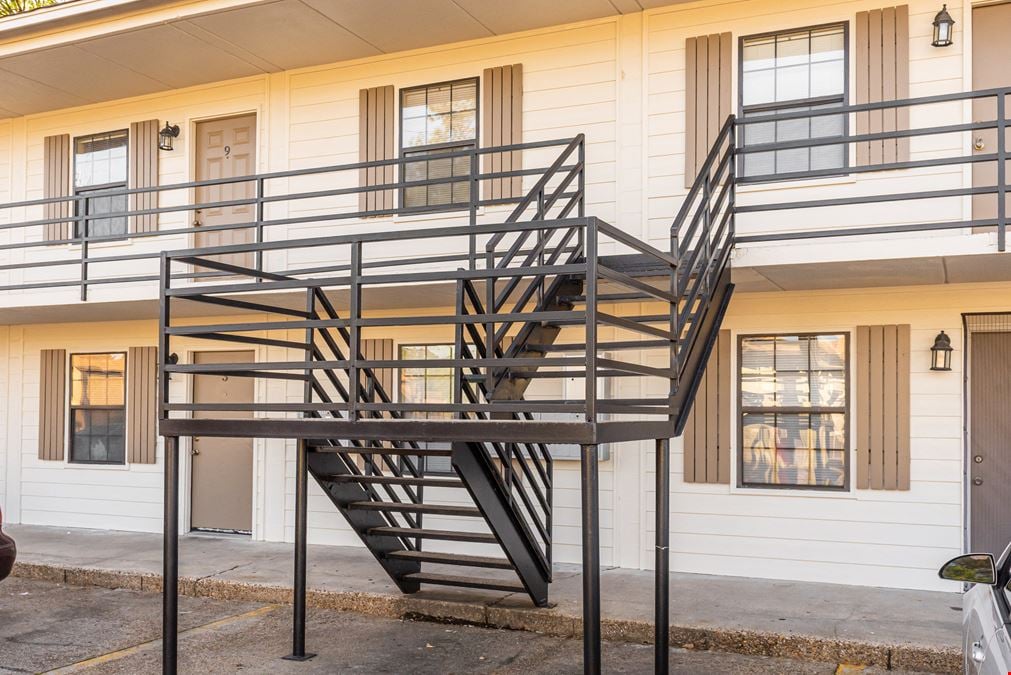 Holiday Apartment Homes